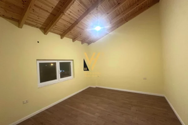 Shtepi me qera Vila Luksoze ne Tirane, 5+1, Mobilimi Bosh, pa mobiluar, Pagesa 110,000  Leke.