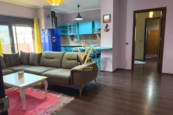 House for Sale 2+1 in Tirana - 14,100,000 Leke