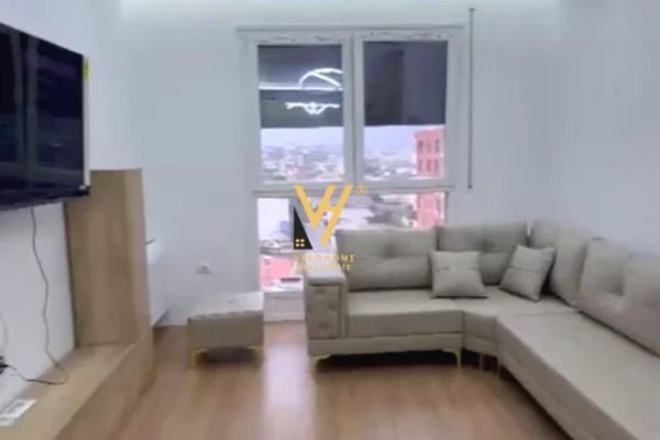 Shtepi me qera 3+1 ne Tirane - 50,000 Leke