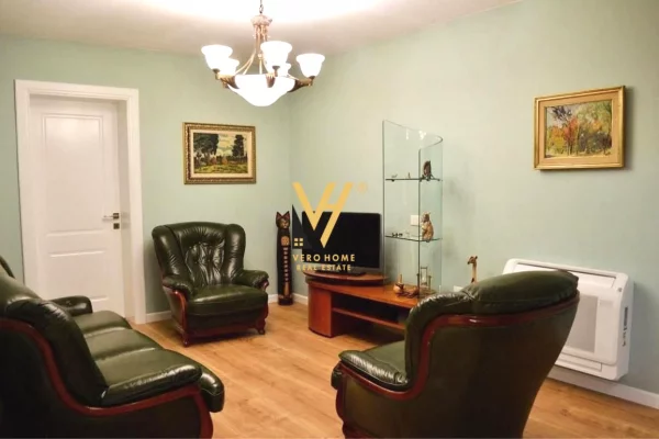 JEPET APARTAMENT 2+1+BLK ME QERA TE RRUGA NAIM FRASHERI 80.000 LEKE