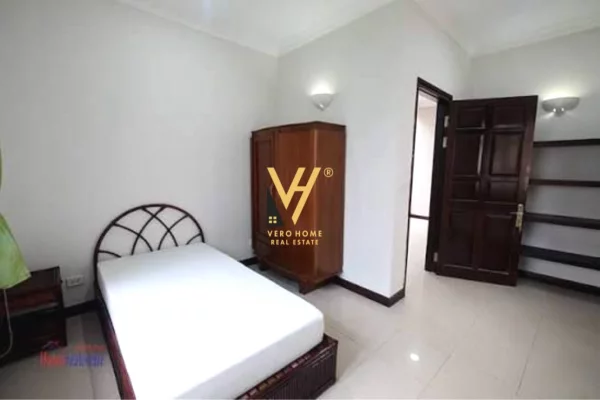 Shtepi me qera 2+1 ne Tirane - 60,000 Leke