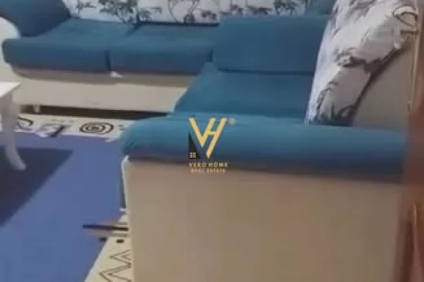 JEPET APARTAMENT 2+1 ME QIRA TE SHKOLLA E BASHKUAR 45.000 LEKE