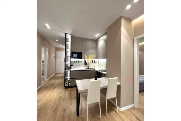 Shtepi me qera Apartament ne Tirane, 1+1, Mobilimi E mobiluar, Pagesa 600  Euro.