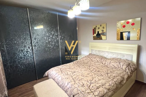 Shtepi me qera Apartament ne Tirane, 3+1, Mobilimi E mobiluar, Pagesa 600  Euro.