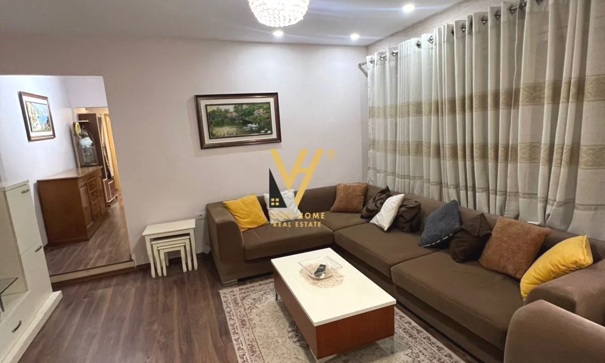 Shtepi me qera Apartament ne Tirane, 3+1, Mobilimi E mobiluar, Pagesa 600  Euro.