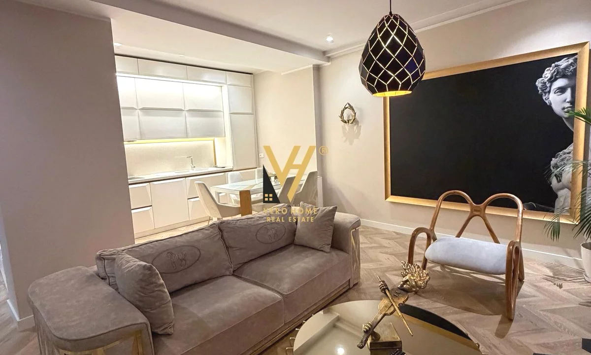 Shtepi me qera Apartament ne Tirane, 1+1, Mobilimi E mobiluar, Pagesa 1,300  Euro.