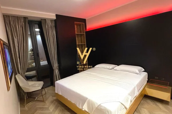 Shtepi me qera Apartament ne Tirane, 1+1, Mobilimi E mobiluar, Pagesa 1,300  Euro.