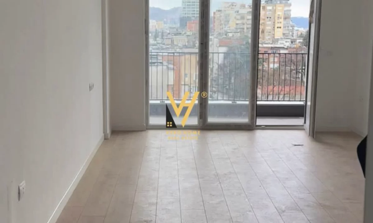 JEPET ZYRE 70 M2 ME QERA TE RRUGA E ELBASANIT 59.000 LEKE