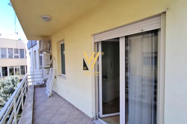 Shtepi me qera 2+1 ne Tirane - 85,000 Leke