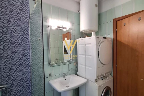 Shtepi me qera Apartament ne Tirane, 2+1, Mobilimi E mobiluar, Pagesa 85,000  Leke.