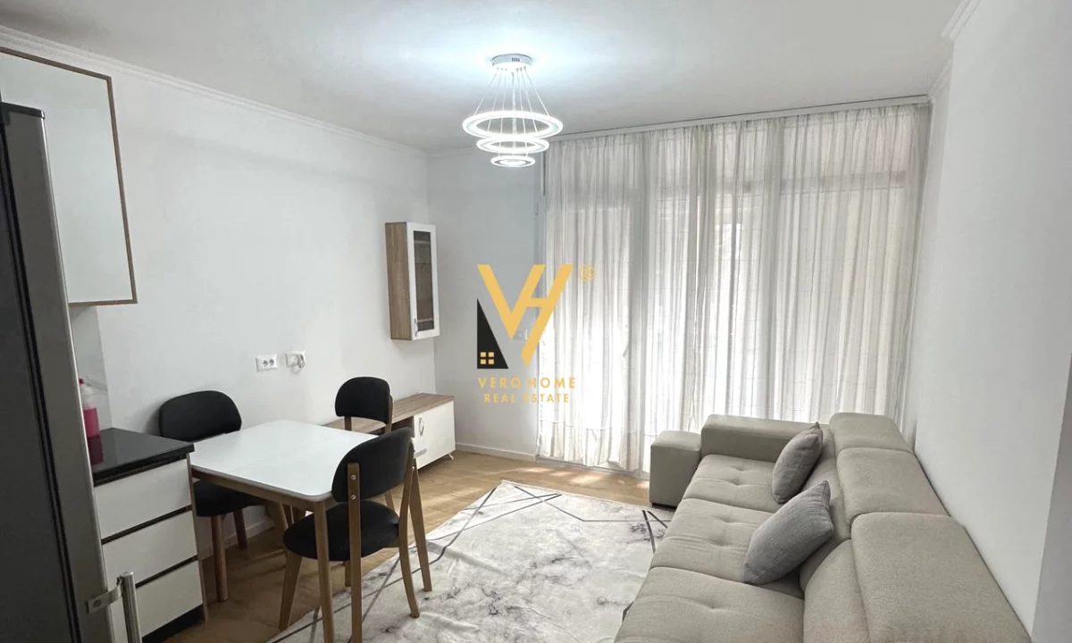 Shtepi me qera Apartament ne Tirane, 2+1, Mobilimi E mobiluar, Pagesa 60,000  Leke.