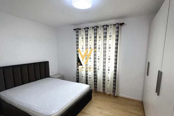 Shtepi me qera 2+1 ne Tirane - 60,000 Leke