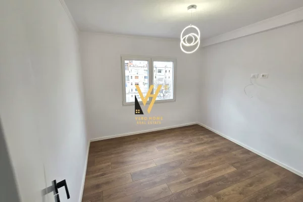 Shtepi ne shitje 1+1 ne Tirane - 10,800,000 Leke