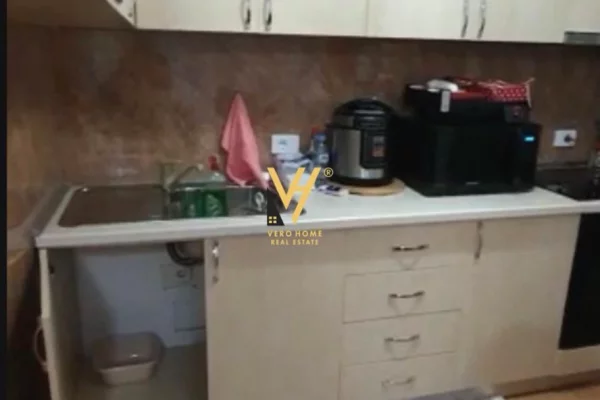 Shtepi me qera 1+1 ne Tirane - 45,000 Leke