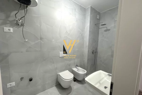 Shtepi me qera Apartament ne Tirane, 1+1, Mobilimi Pjeserisht e mobiluar, Pagesa 35,000  Leke.