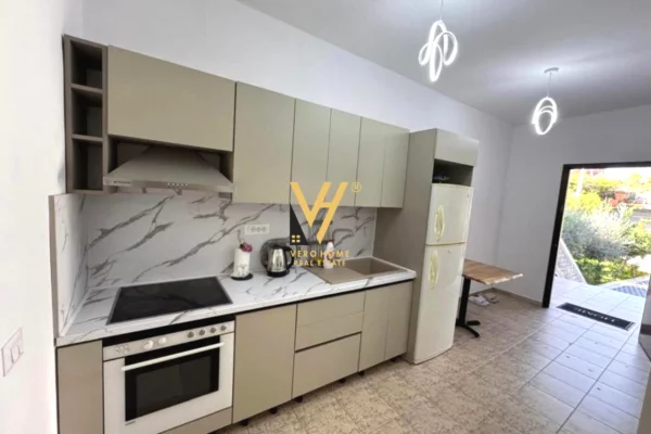 Shtepi me qera 2+1 ne Tirane - 500 Euro