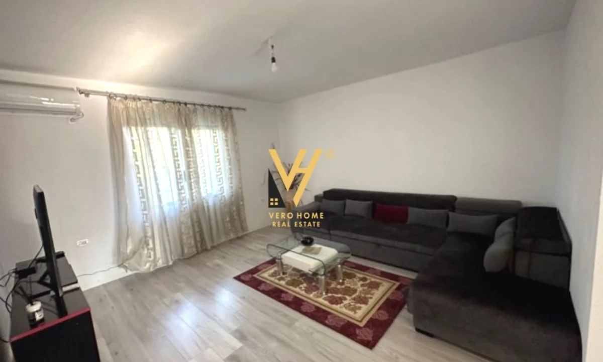 Shtepi me qera Apartament ne Tirane, 1+1, Mobilimi E mobiluar, Pagesa 35,000  Leke.