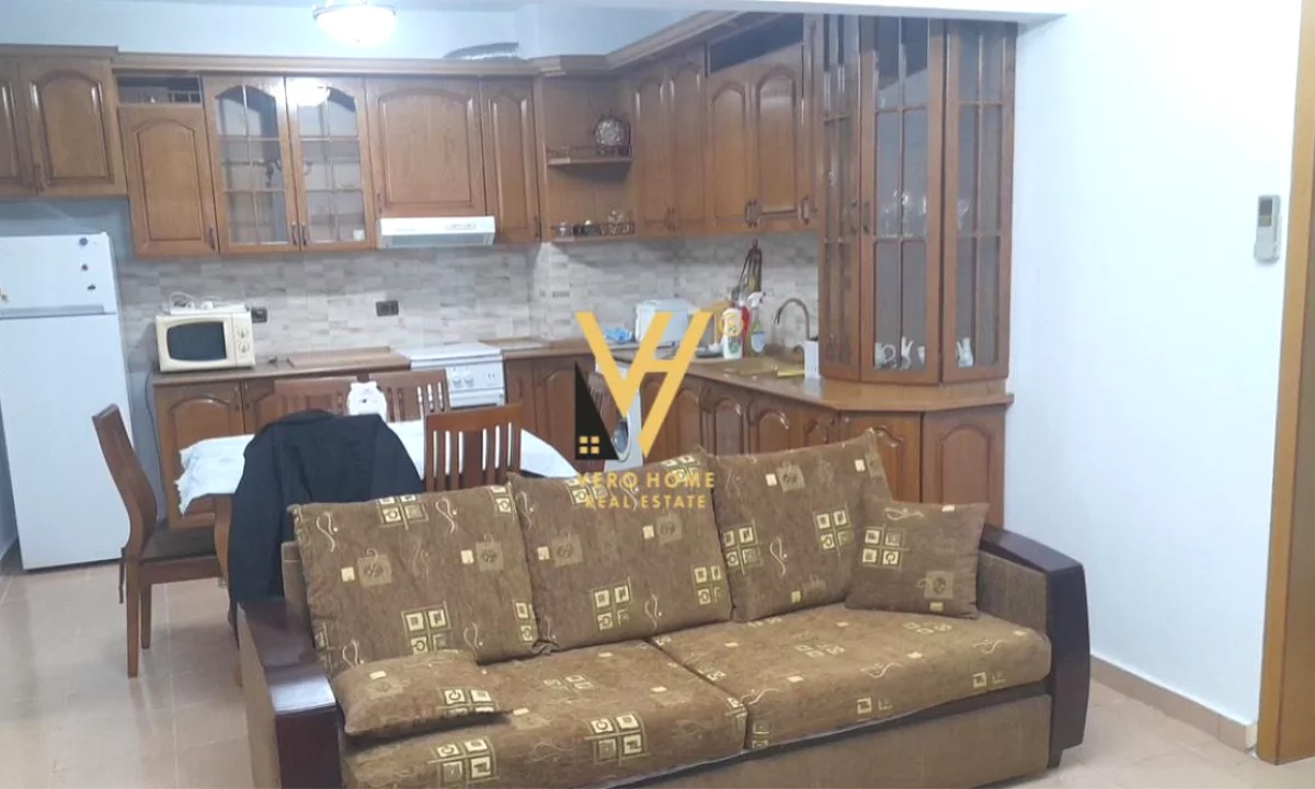 Shtepi me qera Apartament ne Tirane, 2+1, Mobilimi E mobiluar, Pagesa 50,000  Leke.