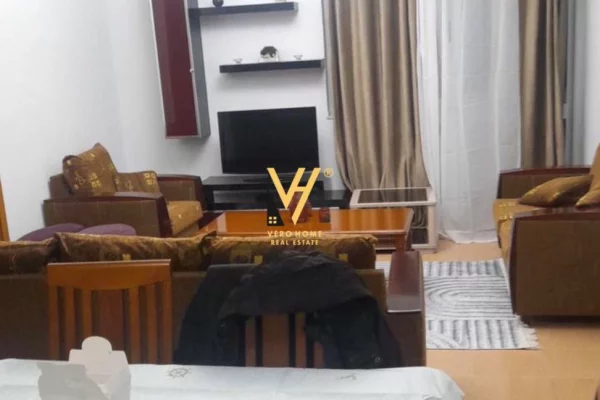 Shtepi me qera 2+1 ne Tirane - 50,000 Leke