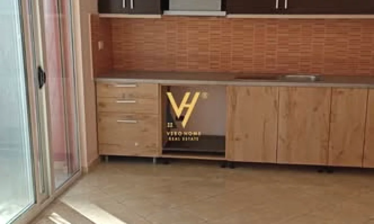 Shtepi me qera Apartament ne Tirane, 1+1, Mobilimi E mobiluar, Pagesa 45,000  Leke.