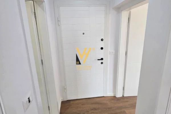 Shtepi ne shitje Apartament ne Tirane, 1+1, Mobilimi Bosh, pa mobiluar, Pagesa 8,800,000  Leke.