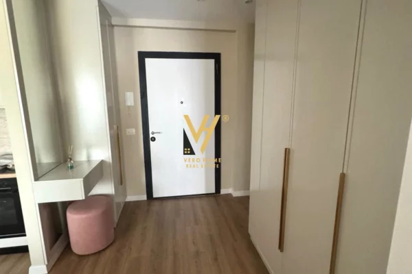 Shtepi ne shitje Apartament ne Tirane, 1+1, Mobilimi E mobiluar, Pagesa 141,000  Euro.