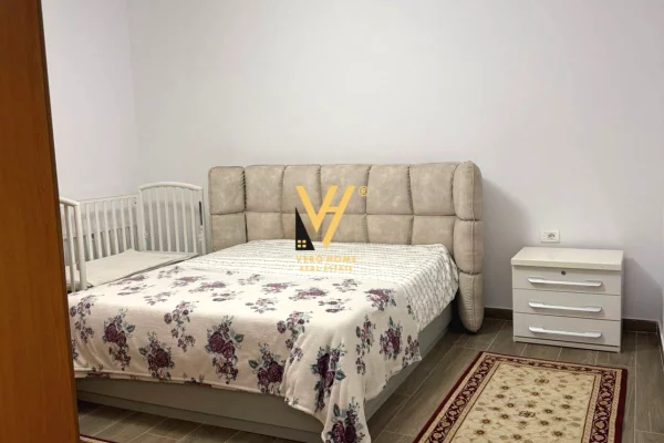 Shtepi me qera Apartament ne Tirane, 2+1, Mobilimi E mobiluar, Pagesa 70,000  Leke.