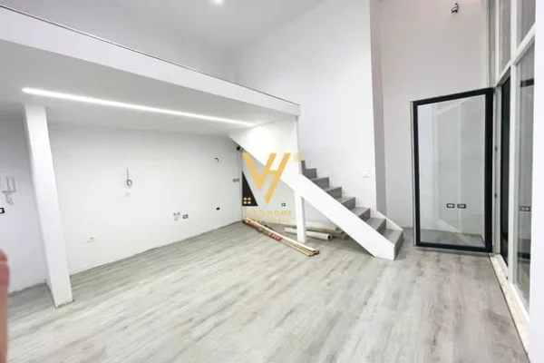 Ambient biznesi me qera 3+1 ne Tirane - 500 Euro