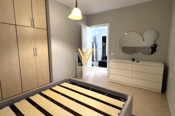 Shtepi me qera Apartament ne Tirane, 1+1, Mobilimi E mobiluar, Pagesa 65,000  Leke.