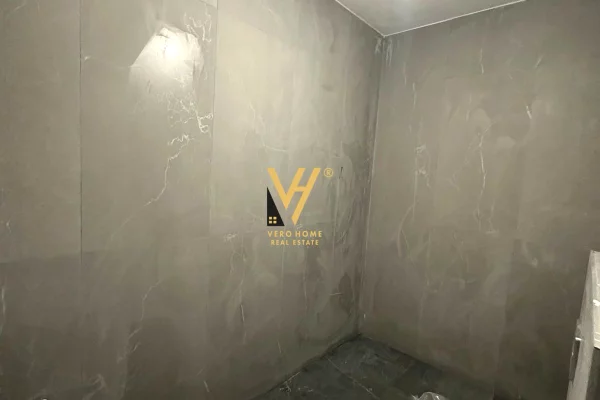 JEPET ZYRE 110 M2 ME QIRA TE 5 MAJI 85.000 LEKE