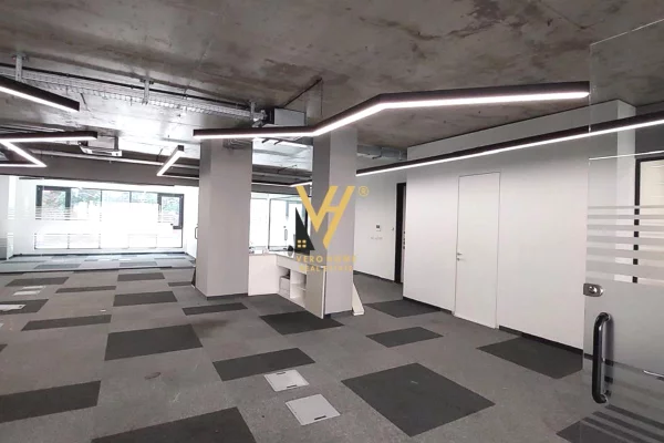 Ambient biznesi me qera 3+1 ne Tirane - 7,000 Euro