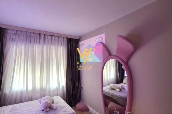 Shtepi ne shitje Apartament ne Tirane, 2+1, Mobilimi E mobiluar, Pagesa 37,500,000  Leke.