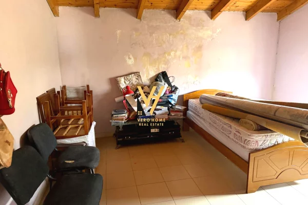 Luxury villas for rent in Tirana 7+1, Emty