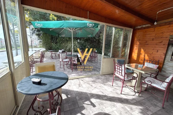 Luxury villas for rent in Tirana 7+1, Emty