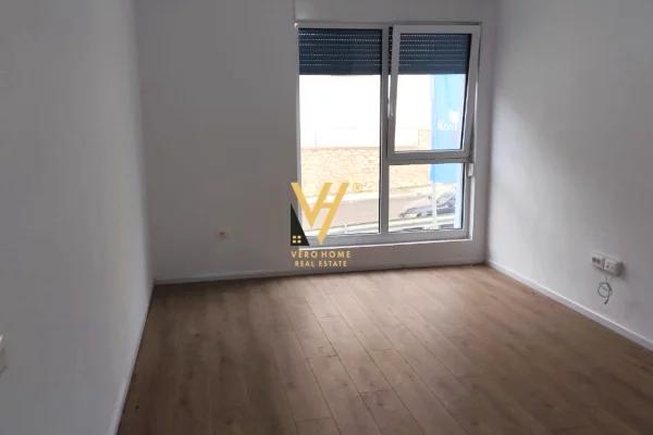 Apartment for sale in Tirana 1+1, Emty