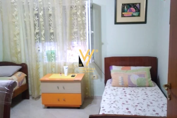 Shtepi ne shitje Apartament ne Tirane, 2+1, Mobilimi E mobiluar, Pagesa 187,000  Euro.