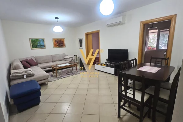 JEPET APARTAMENT 2+1+BLK ME QIRA TE RR.SOTIR PECI 70.000 LEKE