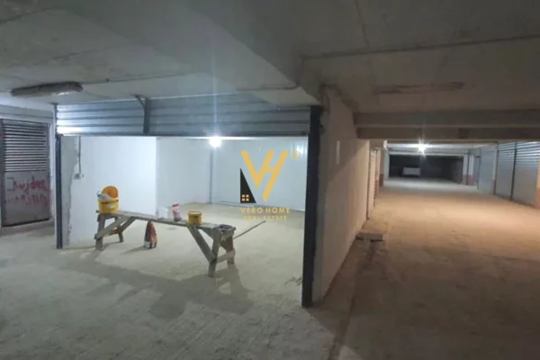 Ambient biznesi ne shitje 4+1 ne Tirane - 38,000 Euro