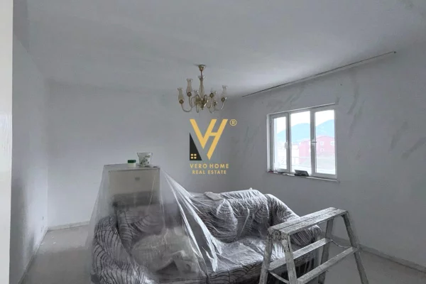 Shtepi ne shitje 1+1 ne Tirane - 110,000 Euro