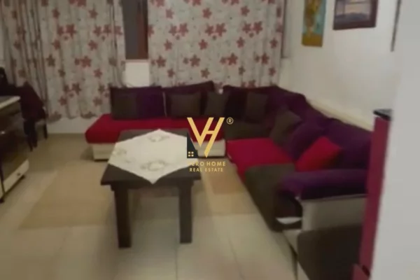 JEPET APARTAMENT 2+1 ME QIRA TE XHAMIA E TABAKVE 50.000 LEKE