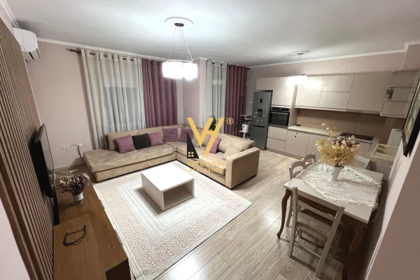 JEPET APARTAMENT 2+1+2+BLK ME QIRA TE VILA L, ASTIR 55.000 LEKE