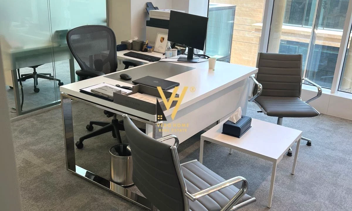 JEPET ZYRE 350 M2 ME QIRA TE KULLAT BINJAKE 5.000 EURO