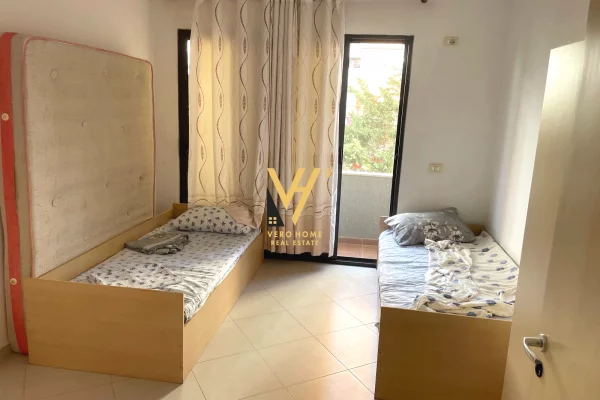 Shtepi me qera Apartament ne Tirane, 2+1, Mobilimi E mobiluar, Pagesa 52,000  Leke.