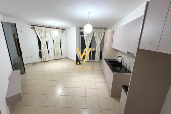  JEPET APARTAMENT 2+1+2+BLK ME QIRA TE VILA L, ASTIR 35.000 LEKE