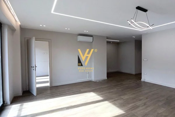 JEPET AMBIENT BIZNESI 200 M2 ME QIRA TE GARDEN BUILDING, RR.KAVAJES 3.000 EURO