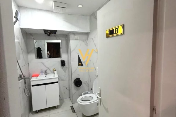 Ambient biznesi me qera 1+1 ne Tirane - 2,000 Euro