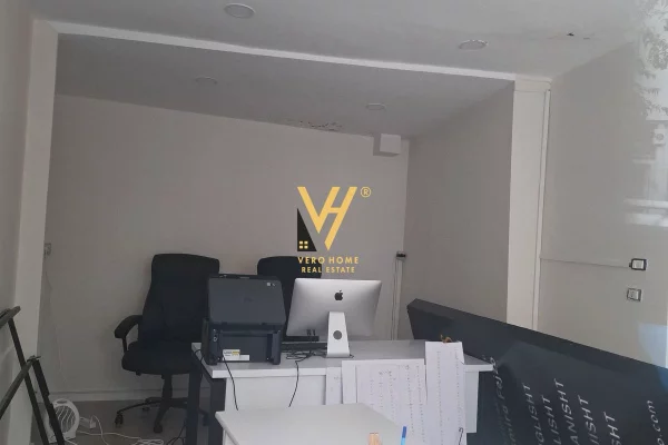 Ambient biznesi me qera 1+1 ne Tirane - 70,000 Leke