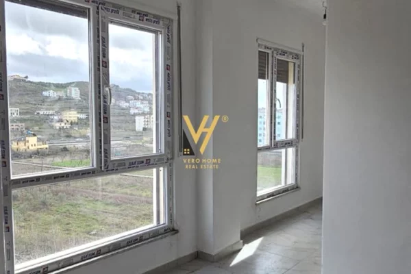 Shtepi ne shitje Apartament ne Durres, 1+1, Mobilimi Bosh, pa mobiluar, Pagesa 78,800  Euro.