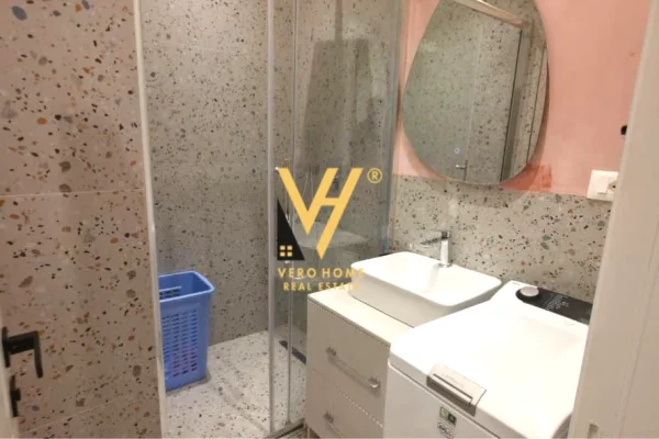 Shtepi me qera Apartament ne Tirane, 1+1, Mobilimi E mobiluar, Pagesa 65,000  Leke.