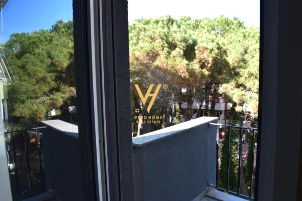 Shtepi ne shitje Apartament ne Durres, 1+1, Mobilimi E mobiluar, Pagesa 135,000  Euro.